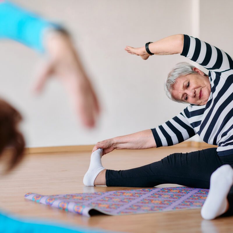 ginnastica posturale anziani